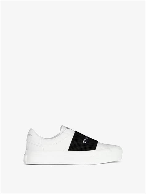 City Sport sneakers in leather with GIVENCHY strap.